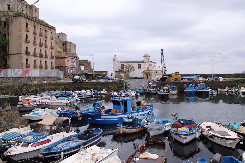 B&B Darsena Pozzuoli